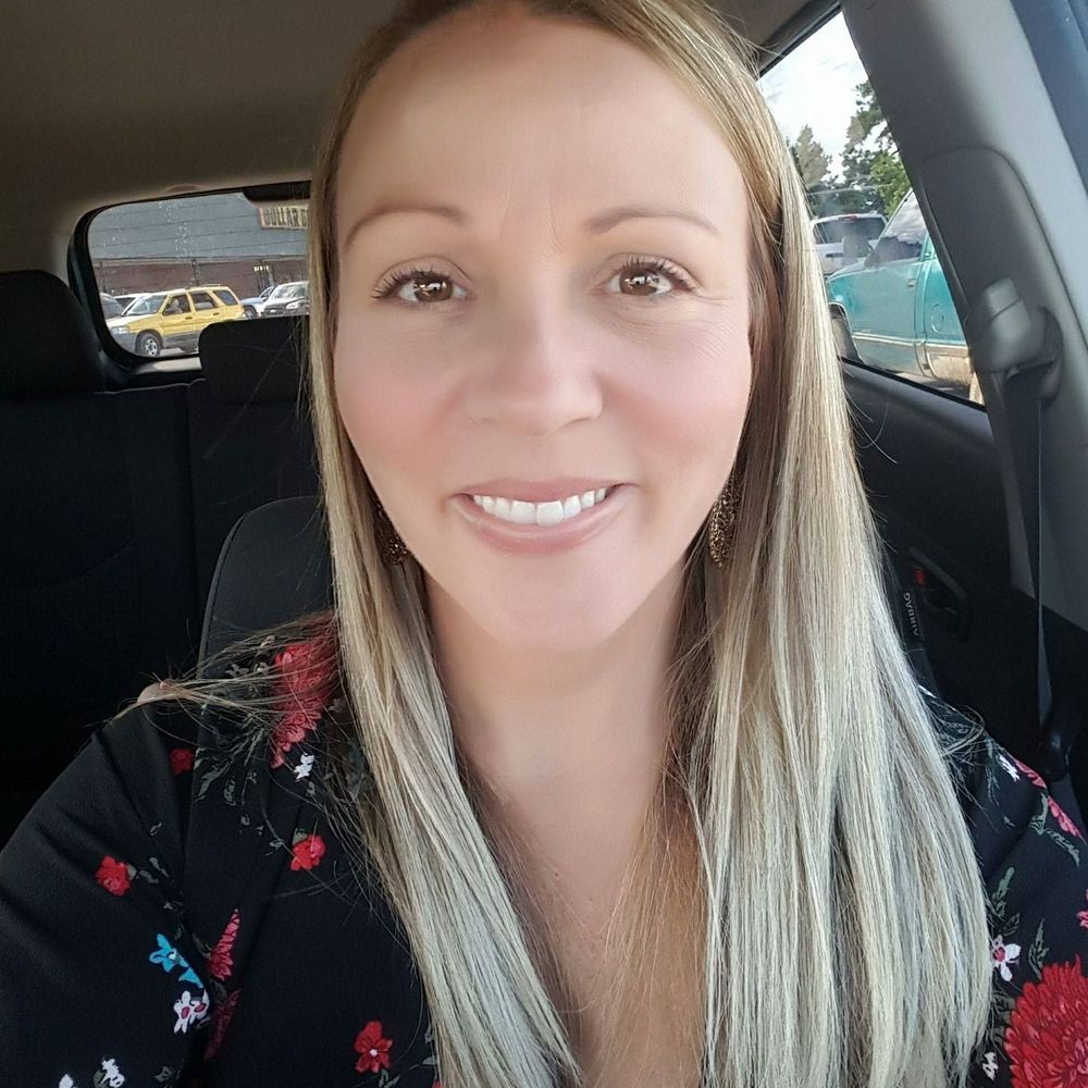 Meet your Posher, Leeann